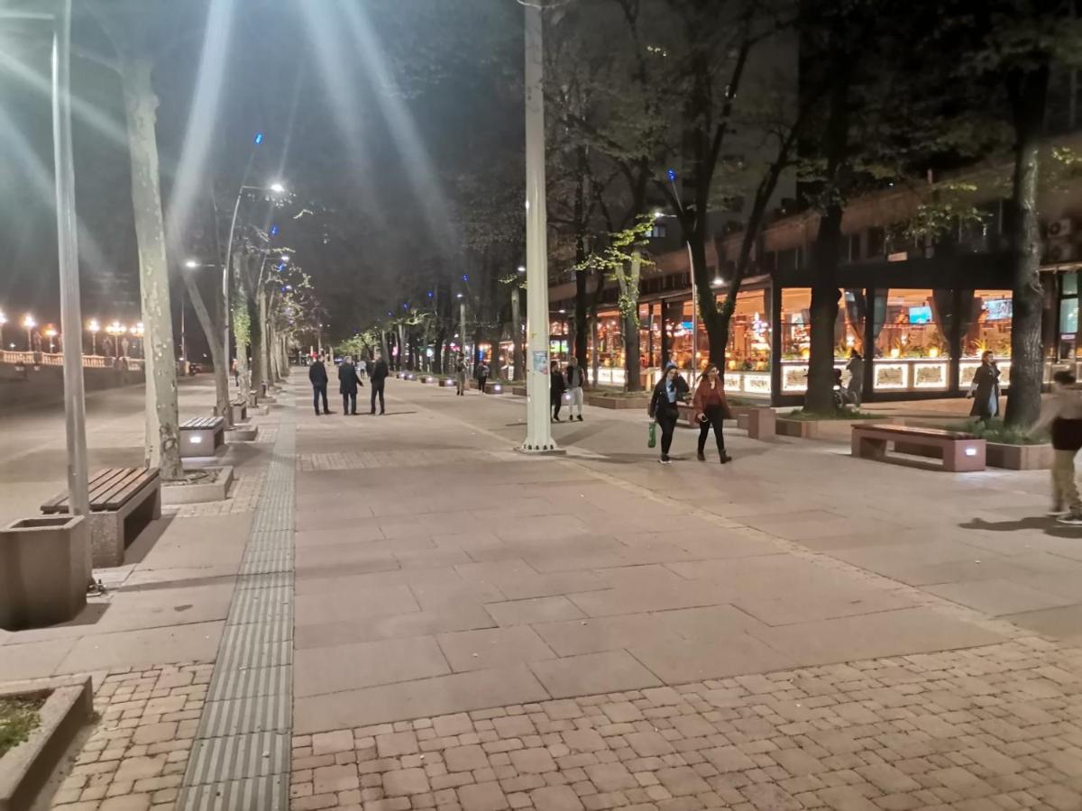 Calla 5 Apartment - Main Square, In The City Shopping Center - Parking Slot With Security And Video Camera Skopje Exterior photo