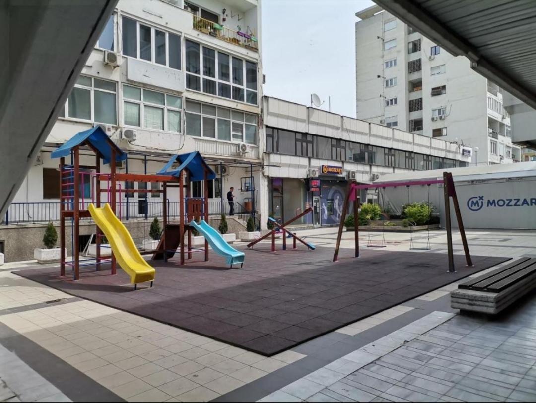 Calla 5 Apartment - Main Square, In The City Shopping Center - Parking Slot With Security And Video Camera Skopje Exterior photo